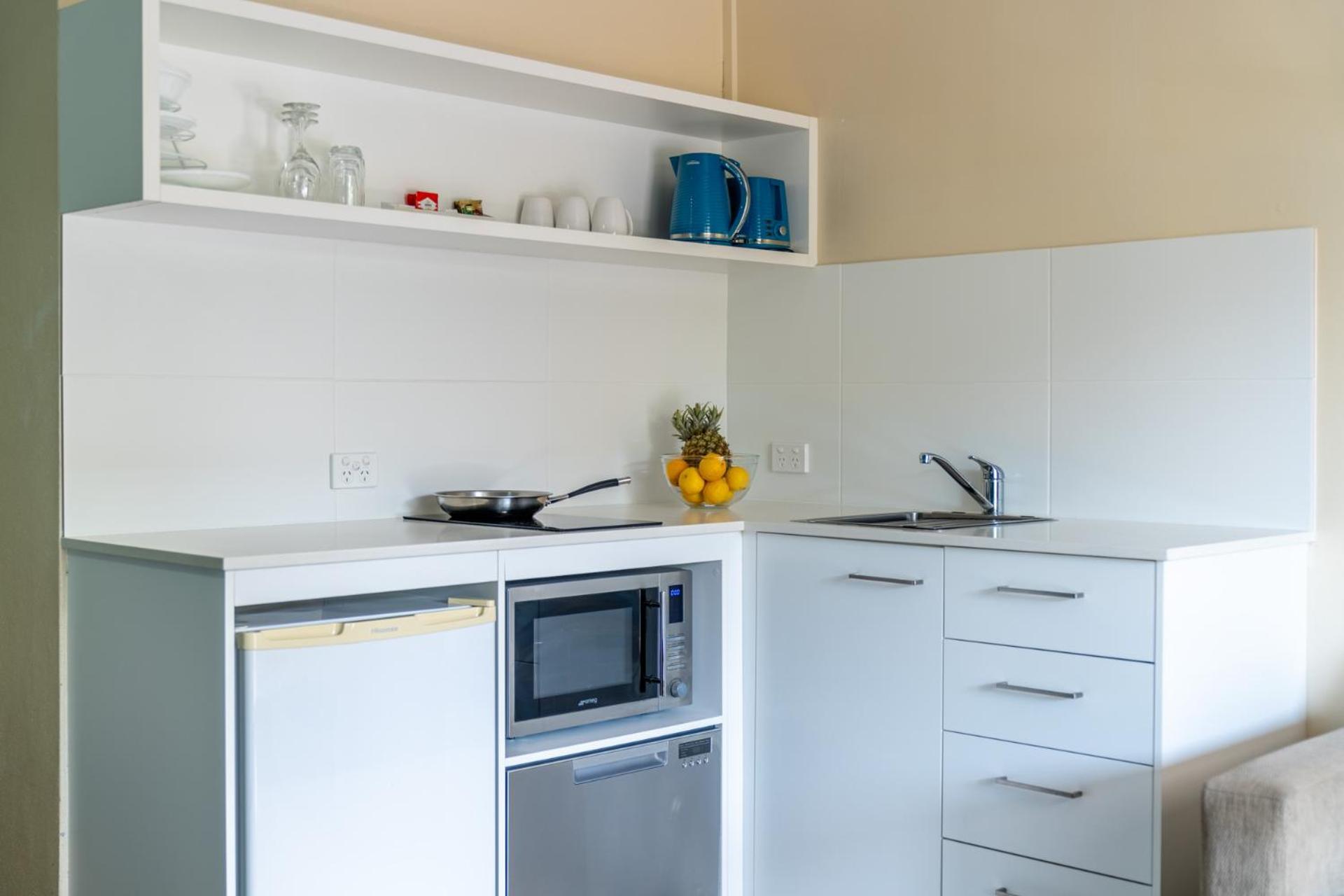 Byron Bayside Central Studio Apartments Buitenkant foto