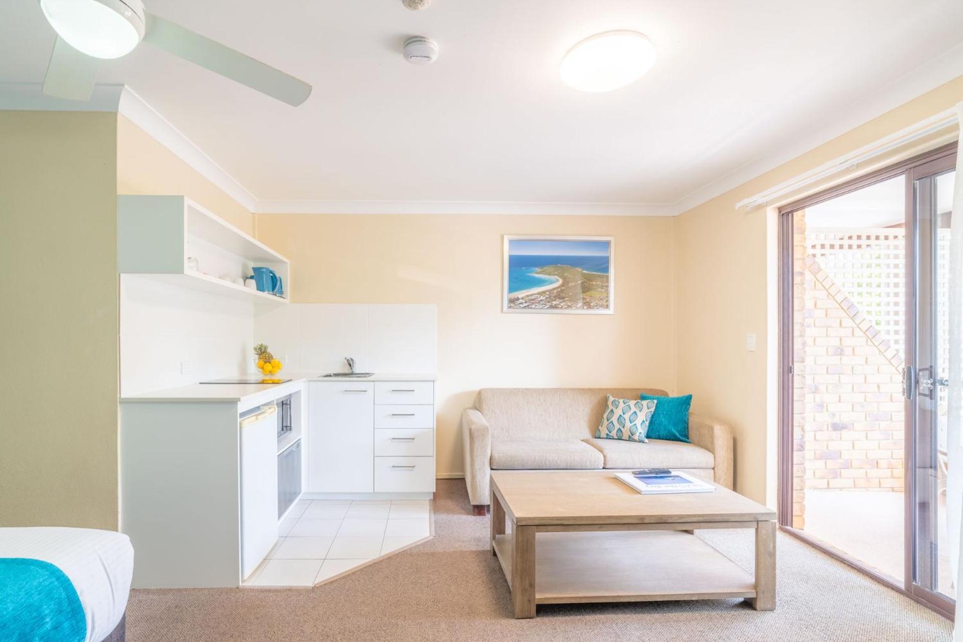 Byron Bayside Central Studio Apartments Buitenkant foto